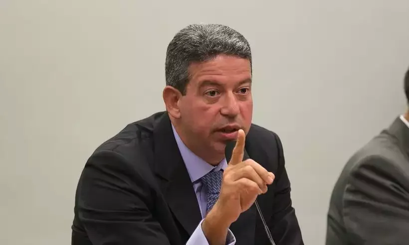 Rachadinha volta a assombrar Bolsonaro com deputado Arthur Lira -  Fabio Rodrigues Pozzebom/Agência Brasil