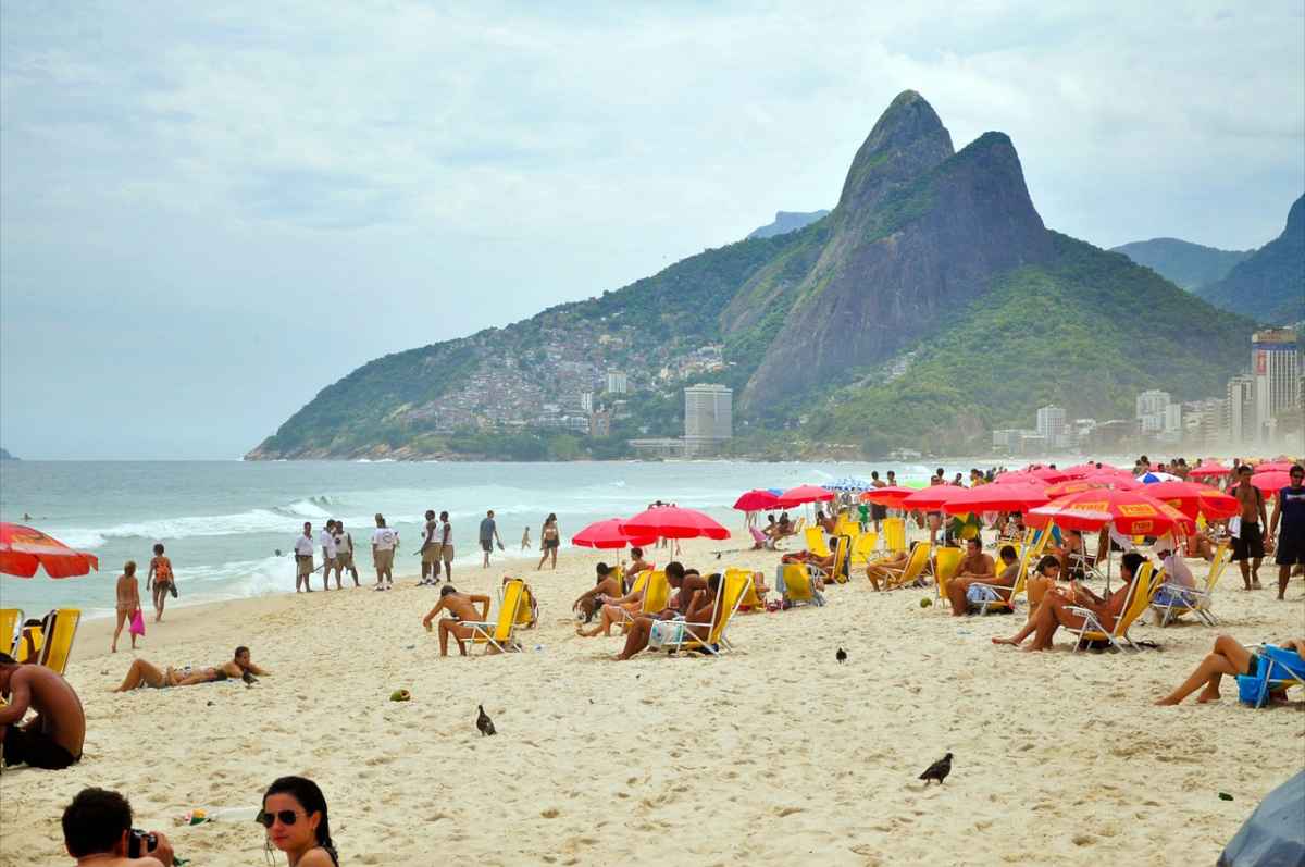 Com aumento de transmissão no Rio, comitê sugere fechamento de praias - Pixabay