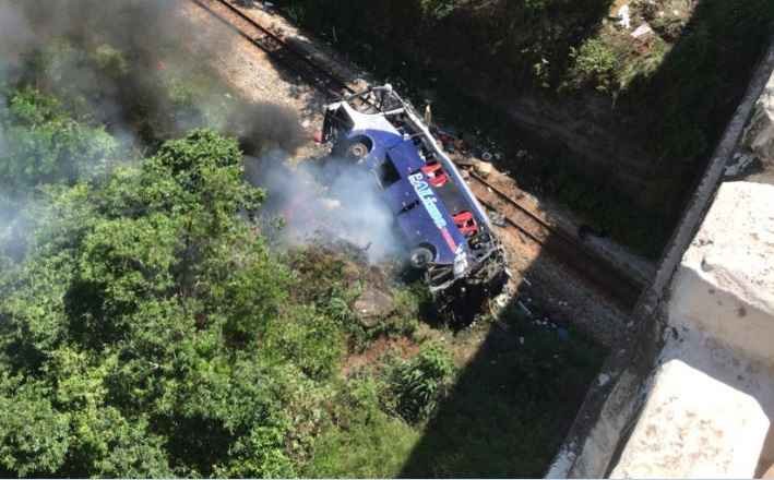 Polícia Civil confirma 17 mortos em acidente com ônibus na BR-381 - Josagno Mota/Divulgação