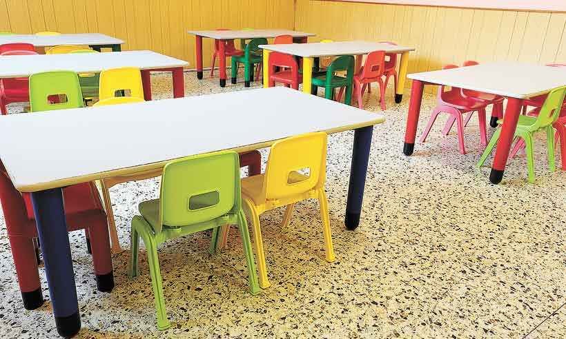 Manifesto pelo  retorno às aulas - depositphotos
