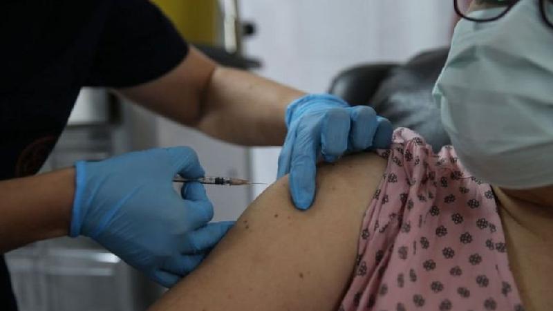 Brasileira está entre primeiros na fila da vacina na Inglaterra - Getty Images