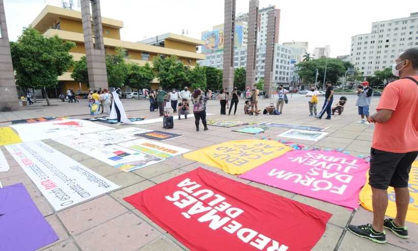 Rede Mães de Luta MG realiza ato contra violência na Praça da Estação   - Juarez Rodrigues/EM/D.A Press.