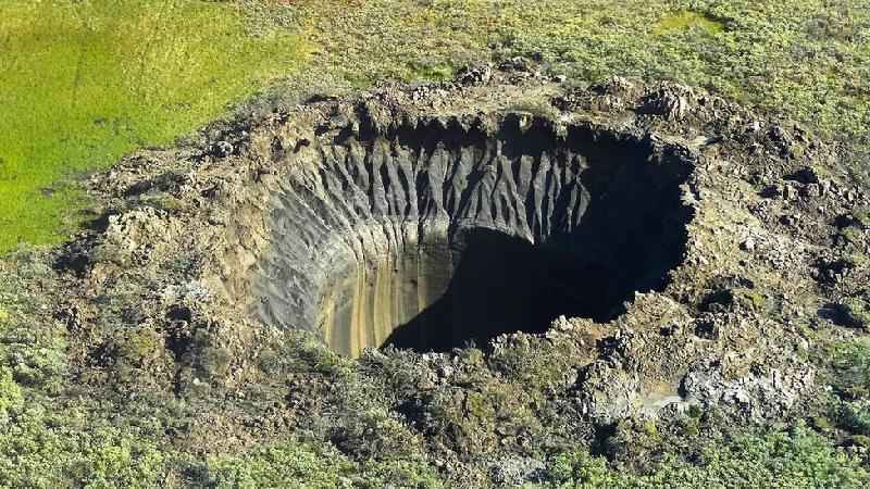 O mistério das crateras que explodem na Sibéria - Getty Images