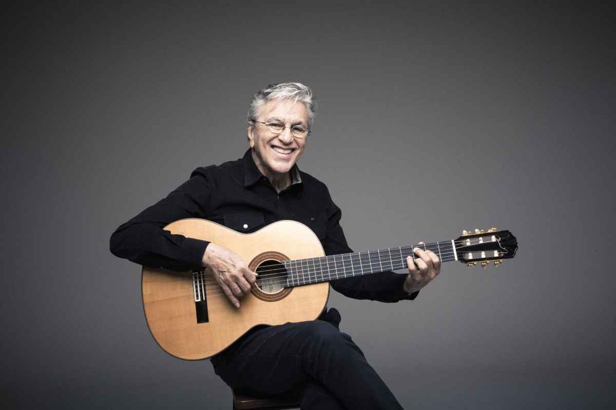 Caetano Veloso faz live neste sábado com músicas pedidas pelo público - Fernando Young/DIVULGAÇÃO