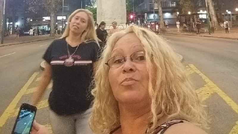 'Minha filha é a primeira da família, após quatro gerações de prostitutas, a ir para a faculdade e o orgulho não cabe no meu peito' - Karina Núñez