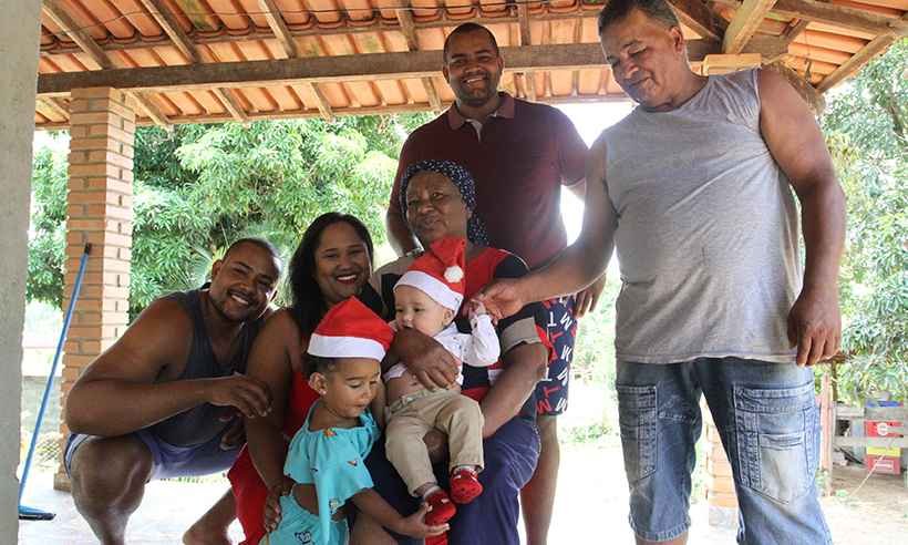 Sobreviventes da COVID-19 celebram o Natal e a vida após semanas internados - Edésio Ferreira/EM/DA Press