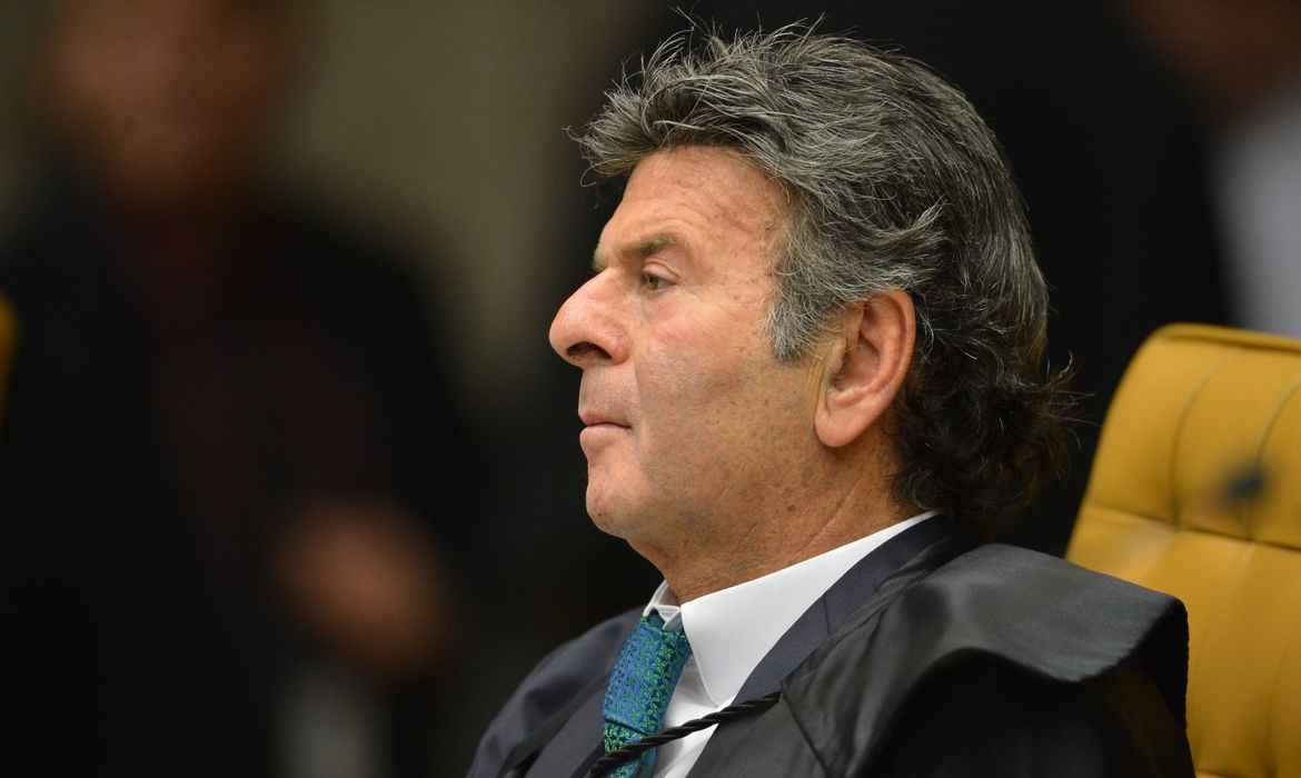 Fux exonera secretário que pediu à Fiocruz 7 mil vacinas para servidores - Agência Brasil/Reprodução