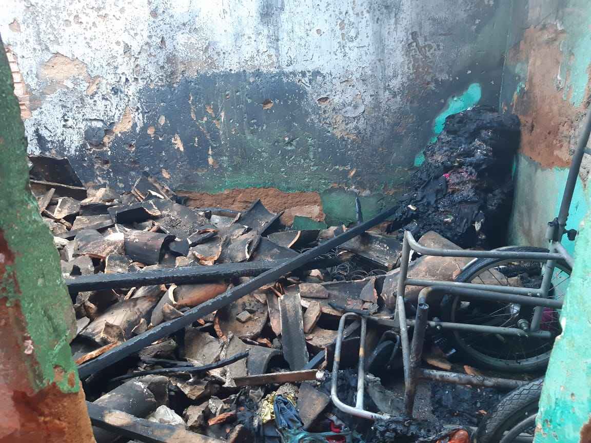 Criança de quatro anos brinca com fósforo e põe fogo na casa em MG - CBMMG/Divulgação