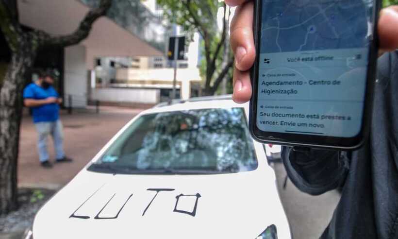 Cobrando mais segurança, motoristas de aplicativo fazem protesto em BH - Leandro Couri/EM/DA Press