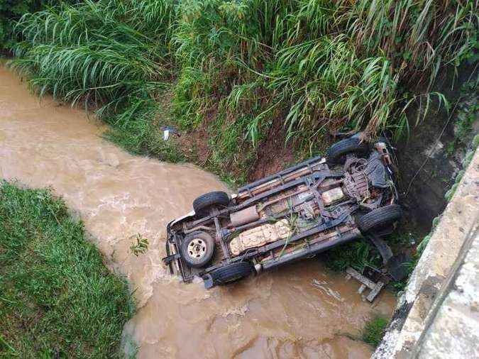 Réveillon teve menos acidentes e mortes que o Natal nas rodovias de Minas - Corpo de Bombeiros/Divulgação