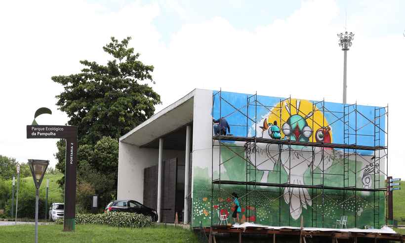 Parque Ecológico da Pampulha recebe pintura da artista mineira Dninja - Adão Souza/PBH