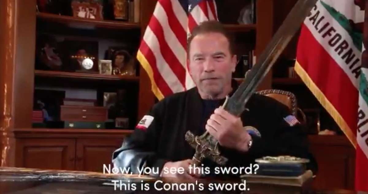 Schwarzenegger critica Trump e compara democracia à espada de Conan - Twitter/Reprodução