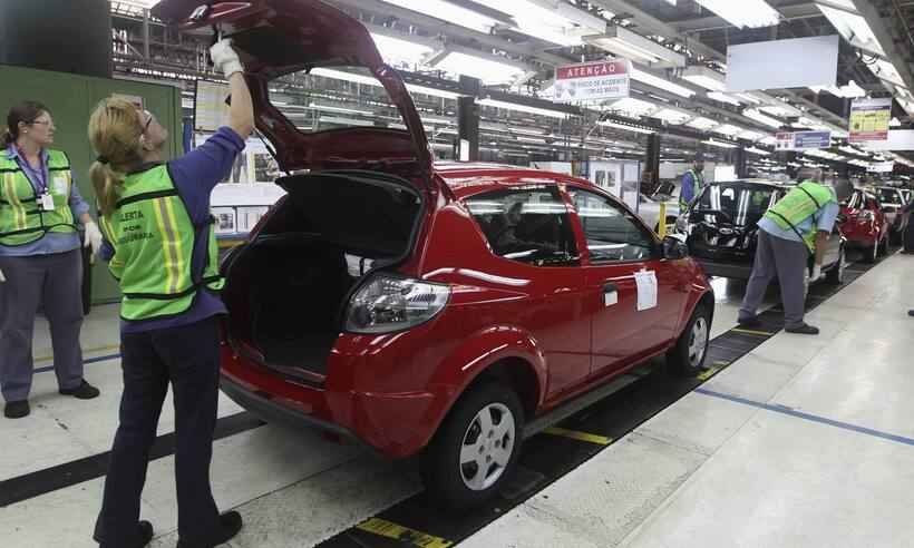 Ford vai fechar suas três fábricas e encerrar produção no Brasil - PAULO WHITAKER/Reiters  15/06/2012 