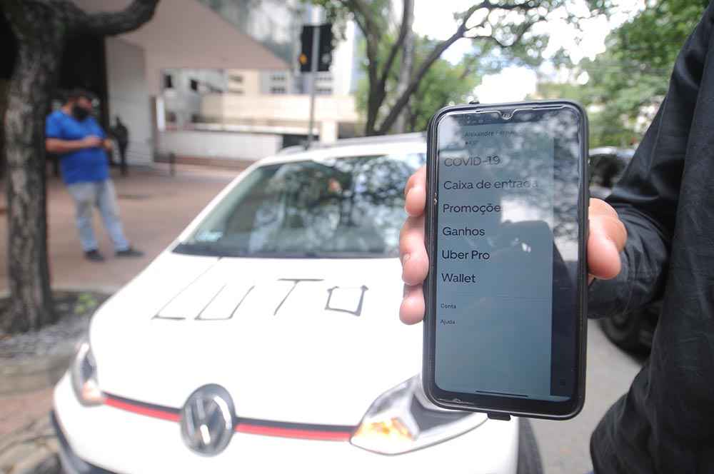 Motoristas de apps se reúnem com o estado para ampliar segurança em viagens - Leandro Couri/EM/D.A Press