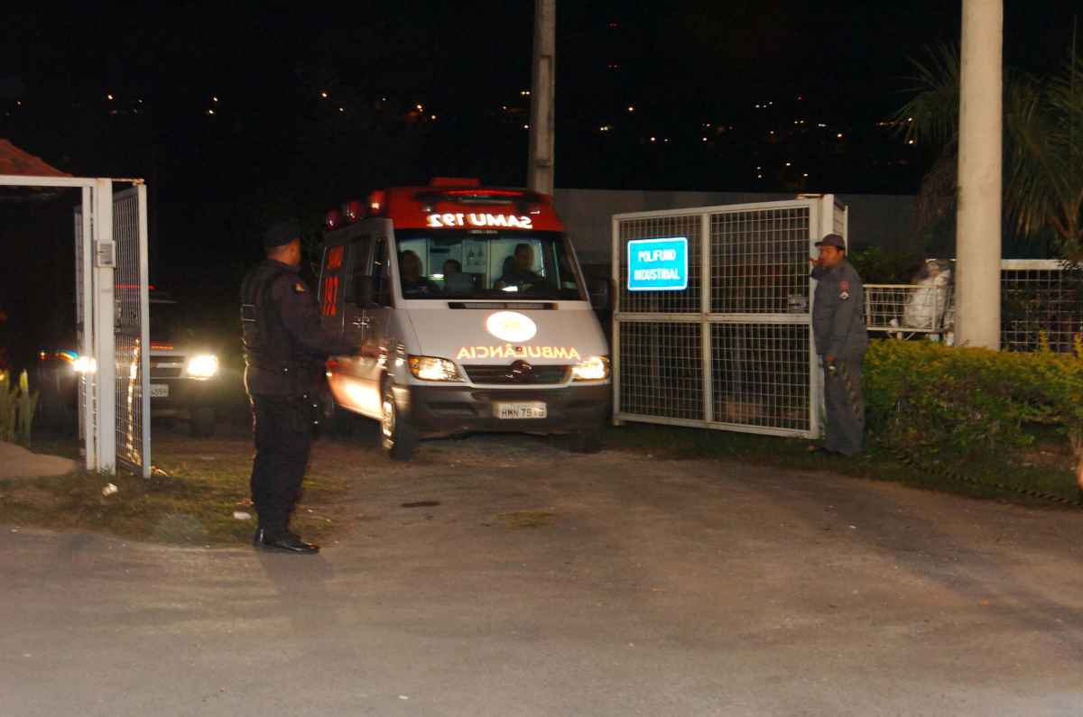 Homem fica com braço preso em máquina industrial em Sete Lagoas - Marcos Vieira/EM/D.A Press