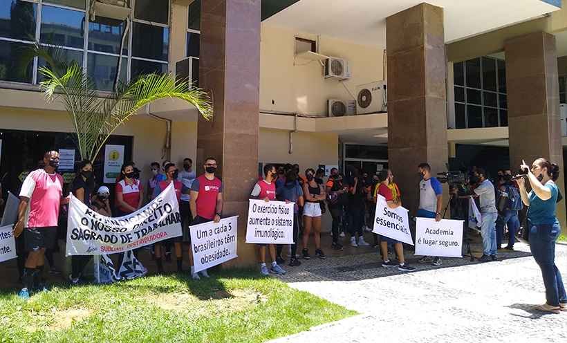 Valadares deixa o Minas Consciente e vai decidir sobre abertura do comércio - Tim Filho