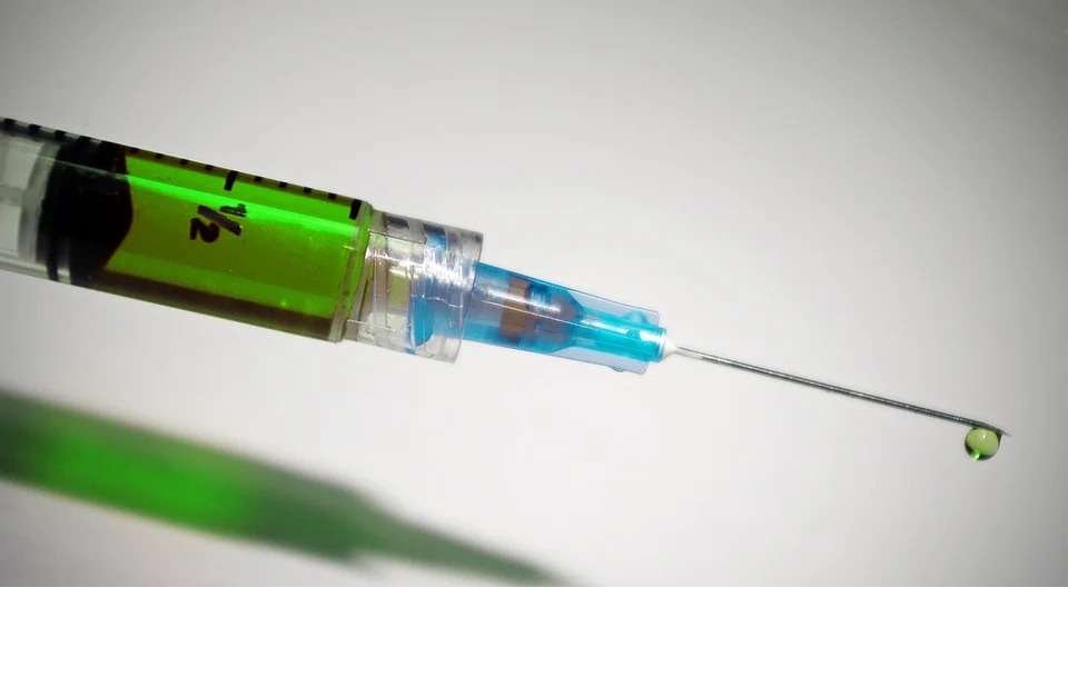 COVID-19: doses da vacina são insuficientes para atender Minas Gerais