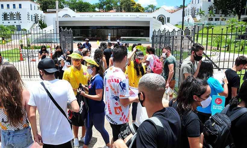 Barrados no primeiro dia do Enem podem escolher se irão no segundo - Ramon Lisboa/EM/D.A Press