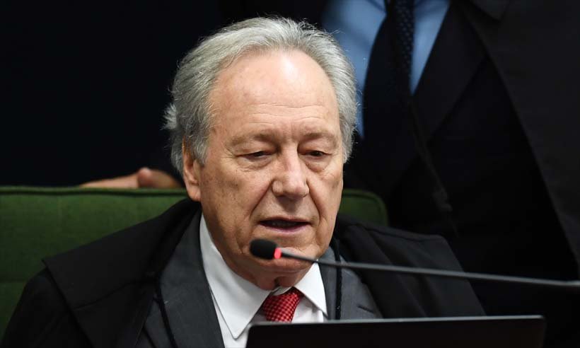 Lewandowski autoriza abertura de inquérito para apurar conduta de Pazuello - AFP / EVARISTO SA
