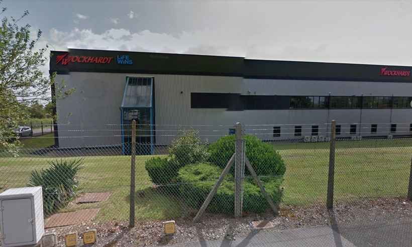 Alerta de bomba em fábrica de vacinas contra a COVID-19 no Reino Unido - Reprodução/Google