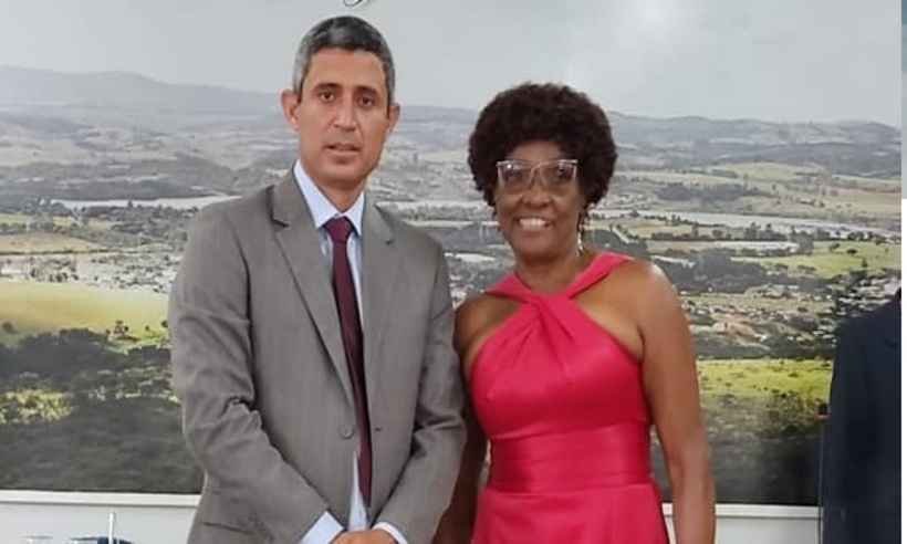 COVID-19: prefeito e vice de Ijaci são vacinados e acusados de furar fila - Reprodução Internet