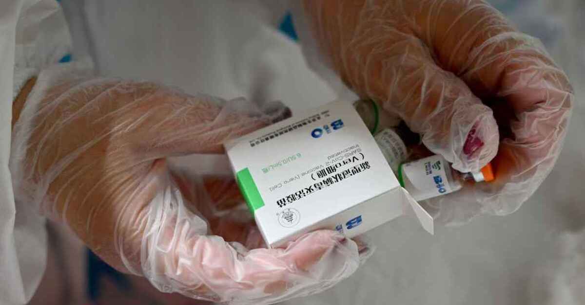 Governo de MG perdeu vacina chinesa após gafe diplomática e 'diálogo lento' - AFP/Andrej ISAKOVIC