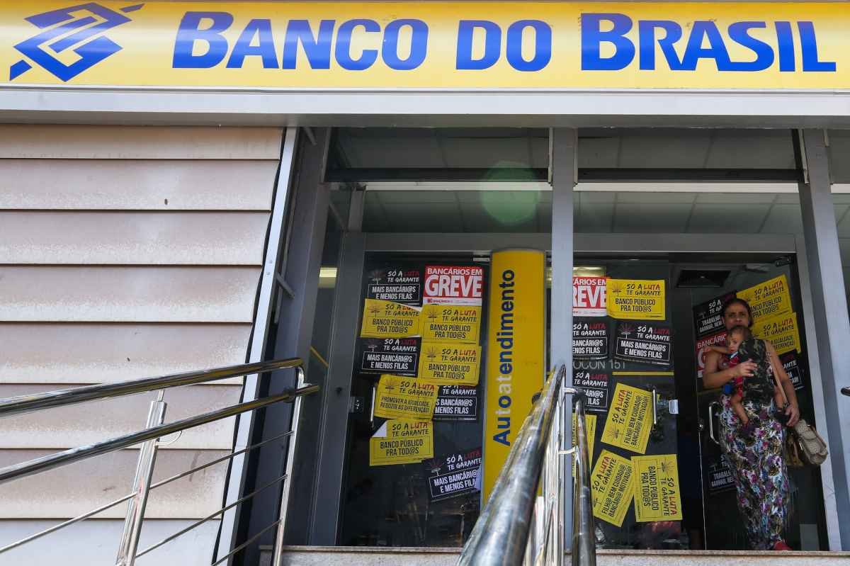 Contra cortes, funcionários do BB indicam paralisação nesta sexta-feira - Elza Fiúza/ Agência Brasil