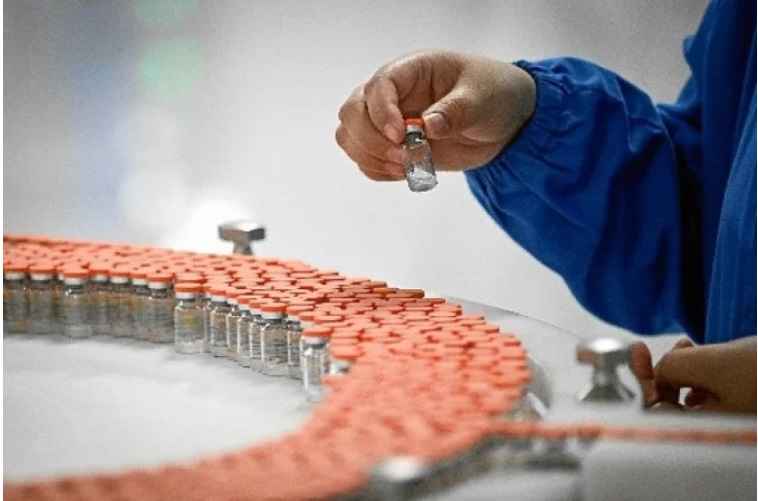 Covax entregará doses de AstraZeneca à América Latina e Caribe em fevereiro - Wang Zhao/AFP - 24/9/20