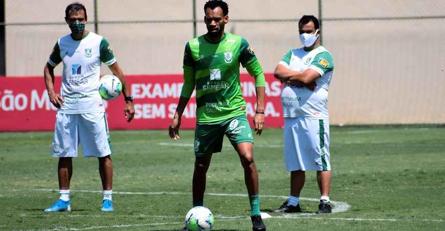 Anderson fica no Coelho, pelo menos até dezembro - João Zebral /América 26/10/20