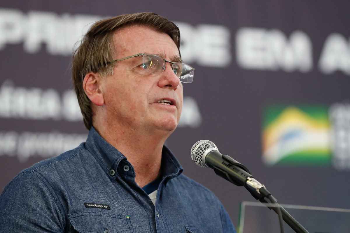 Bolsonaro erra cargo do ministro da Educação e culpa assessor; veja vídeo - Alan Santos/PR