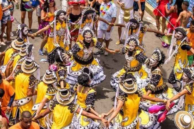 O prejuízo dos trabalhadores sem o 'maior bloco de Carnaval do mundo'