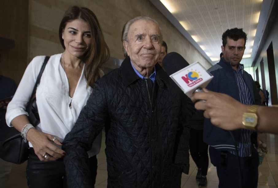 Morre aos 90 anos Carlos Menem, ex-presidente argentino   - CLAUDIO REYES / AFP