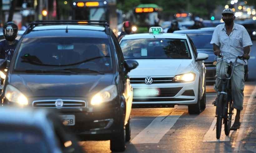 IPVA 2021: pagamento da 2ª parcela começa nesta quinta (18/2); veja tabela - Túlio Santos/EM/D.A Press