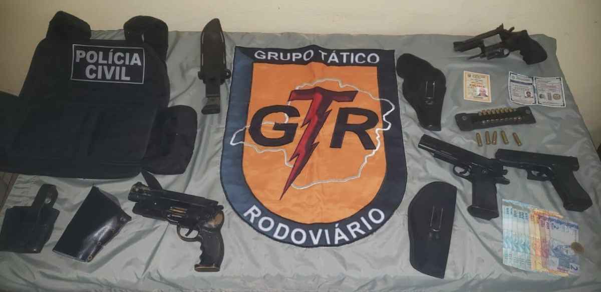 Três homens que fingiam ser policiais civis do Rio são presos em Barbacena - GTR/Divulgação
