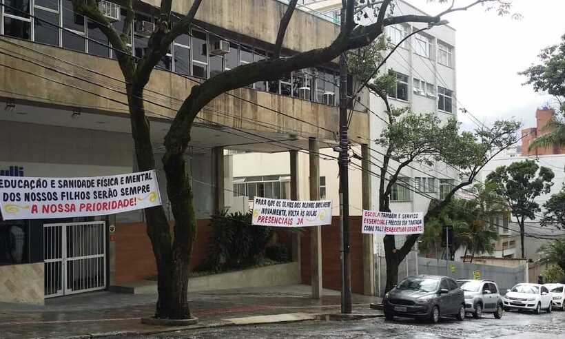 Professores sobre protesto por reabertura de escolas em BH: 'Irresponsável' - Gladyston Rodrigues/EM/D.A Press 