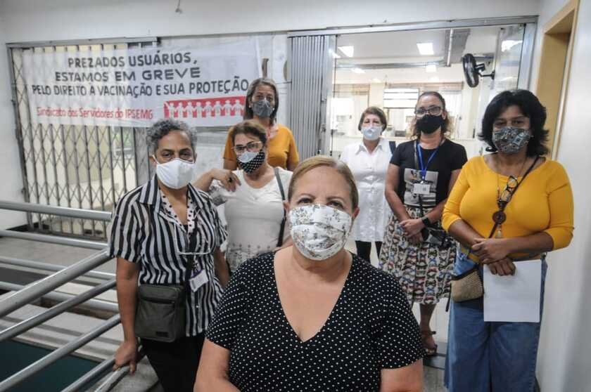 Dentistas do Ipsemg entram em greve por serem excluídos de vacinação - Leandro Couri/EM/DA PRESS