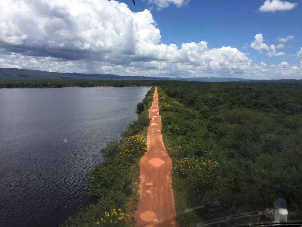 Risco de rompimento leva técnicos a vistoriarem barragem no Norte de Minas - PM/Divulgação
