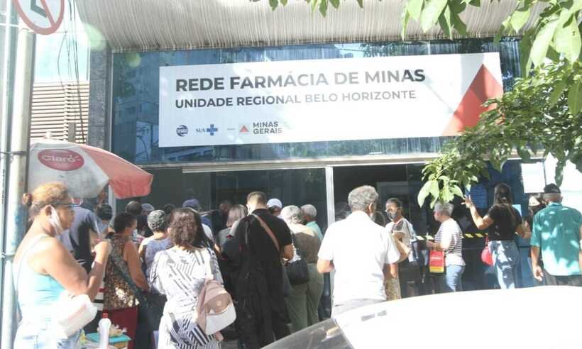 Farmácia de Minas: usuários ainda enfrentam filas e falta de remédios em BH - Credito: Jair Amaral/EM/D.A Press