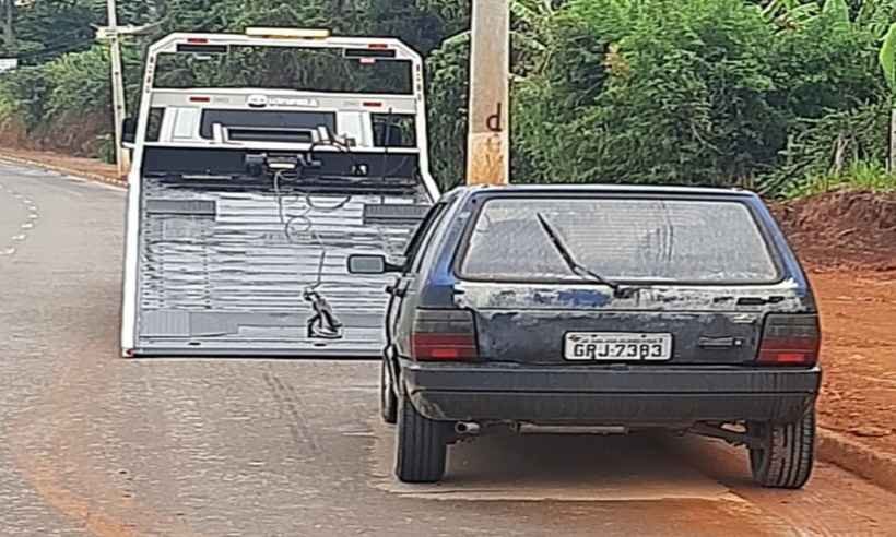 Ladrão é preso após tirar 'sonequinha' em veículo roubado em Guaxupé - Magaiver TV/divulgação