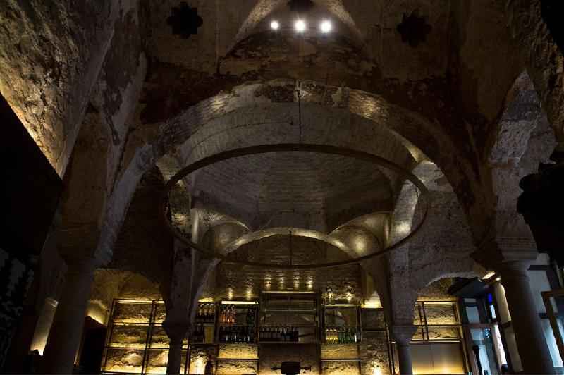A fascinante descoberta de spa islâmico do século 12 em bar na Espanha - AFP via Getty Images