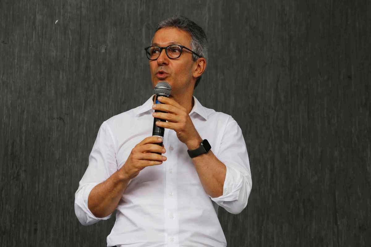 Zema diz que vai criar grupo para discutir preços dos combustíveis - Gil Leonardi/Imprensa MG