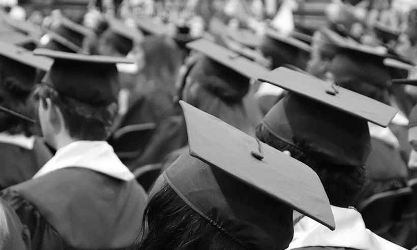 Estudantes serão indenizadas após empresa não entregar vídeo de formatura - Divulgação/TJMG