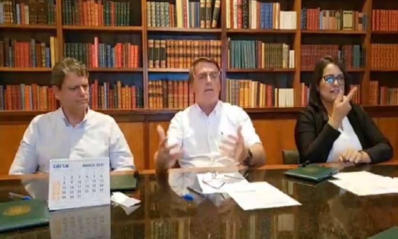 Um dia após recorde de mortos, Bolsonaro volta a sugerir tratamento precoce - Reprodução de Internet