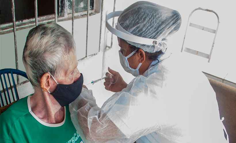 COVID-19: terceira etapa de vacinação começa na segunda-feira, em Ipatinga - Divulgação PMI