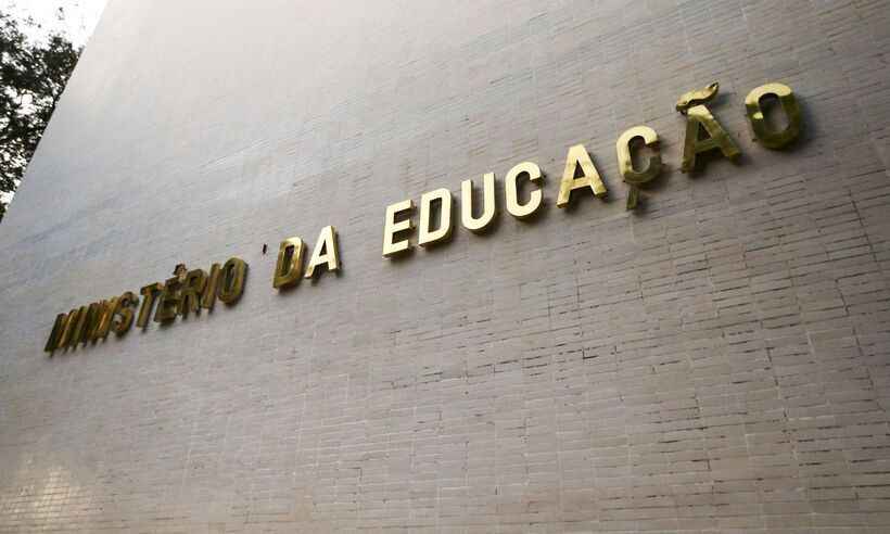 MEC nomeia aliada ao Escola Sem Partido para coordenar livros didáticos  - Marcelo Camargo/Agência Brasil