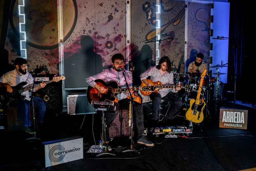 Devise, Roger Deff e banda Chico e o Mar são atrações do Festival Compacto - Nereu Jr/Divulgação