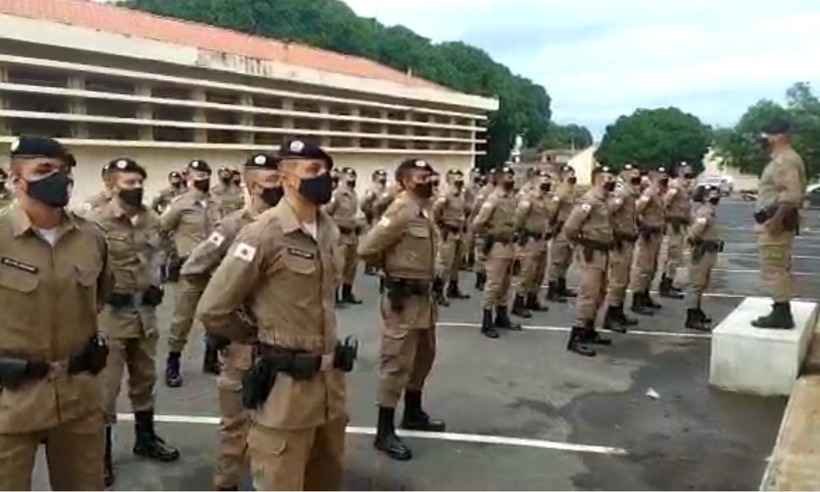 PM investiga conduta de sargento que exalta Deus durante exercício; veja   - Reprodução