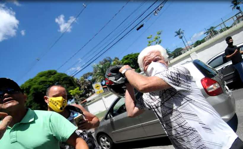 ANJ e Abraji cobram apuração de agressões a fotógrafo do Estado de Minas -  EM/D.A.Press