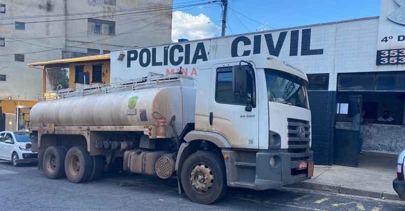 Polícia apreende carregamento de gasolina adulterada em Betim - PCMG/Divulgação 