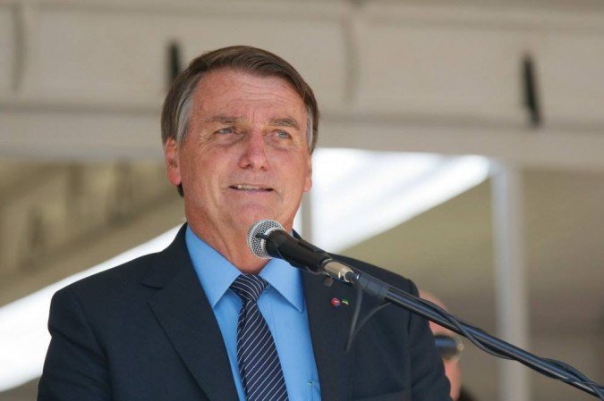 No dia de seu aniversário, Bolsonaro promove ações do governo contra COVID - Isac Nobrega/PR